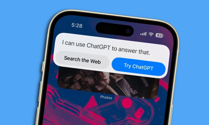 Siri fragt, ob die Anfrage an ChatGPT weitergeleitet werden soll.